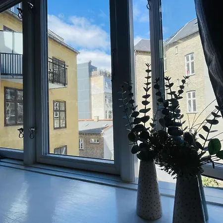 Apartmentincopenhagen 1695 *